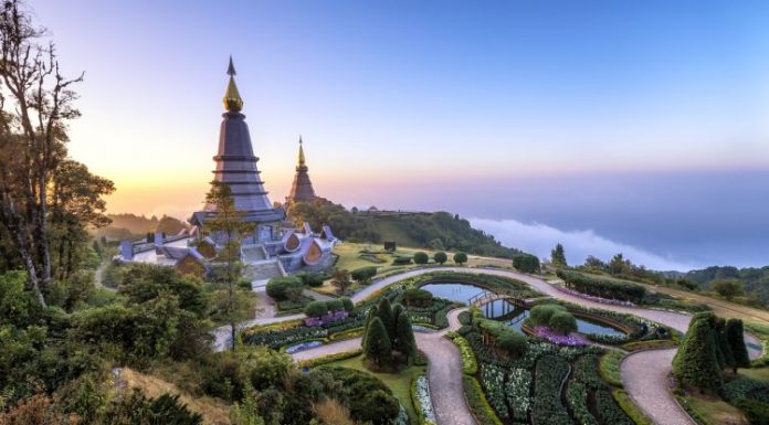 Pengalaman Pertama Travelingku by Fahmi